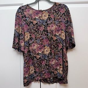 Granny Chic Vintage Floral Top